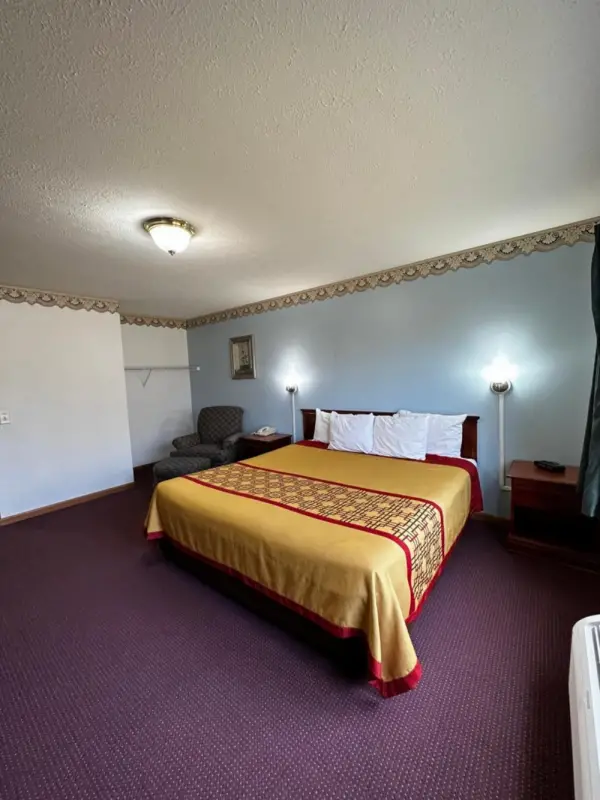 Attica Inn Main image